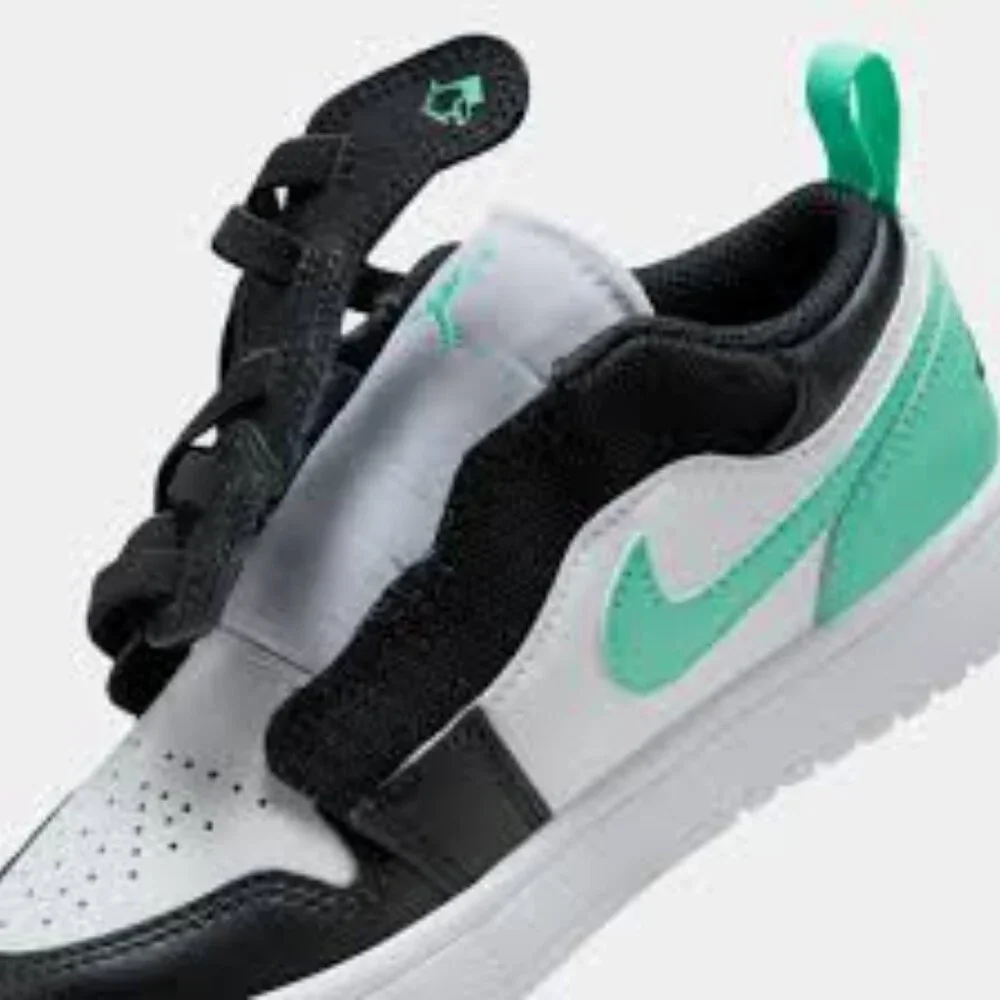 Nike Air Jorden's teal and black nike sneakers DR9748 girls size 1Y - Picture 6 of 11